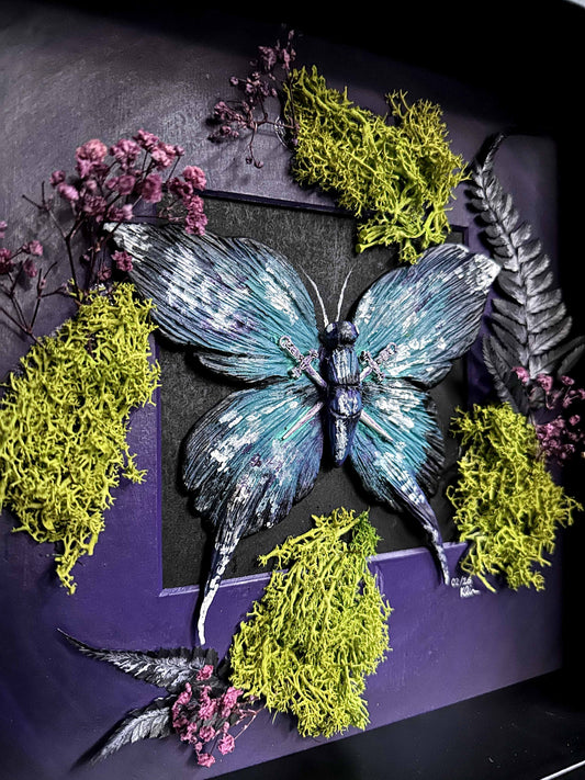 Violette Metamorphose | gerahmtes dreidimensionales Werk